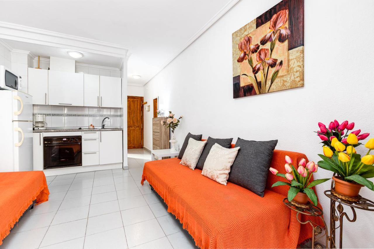 Apartment Studio Relax Almudena Torrevieja Exterior photo