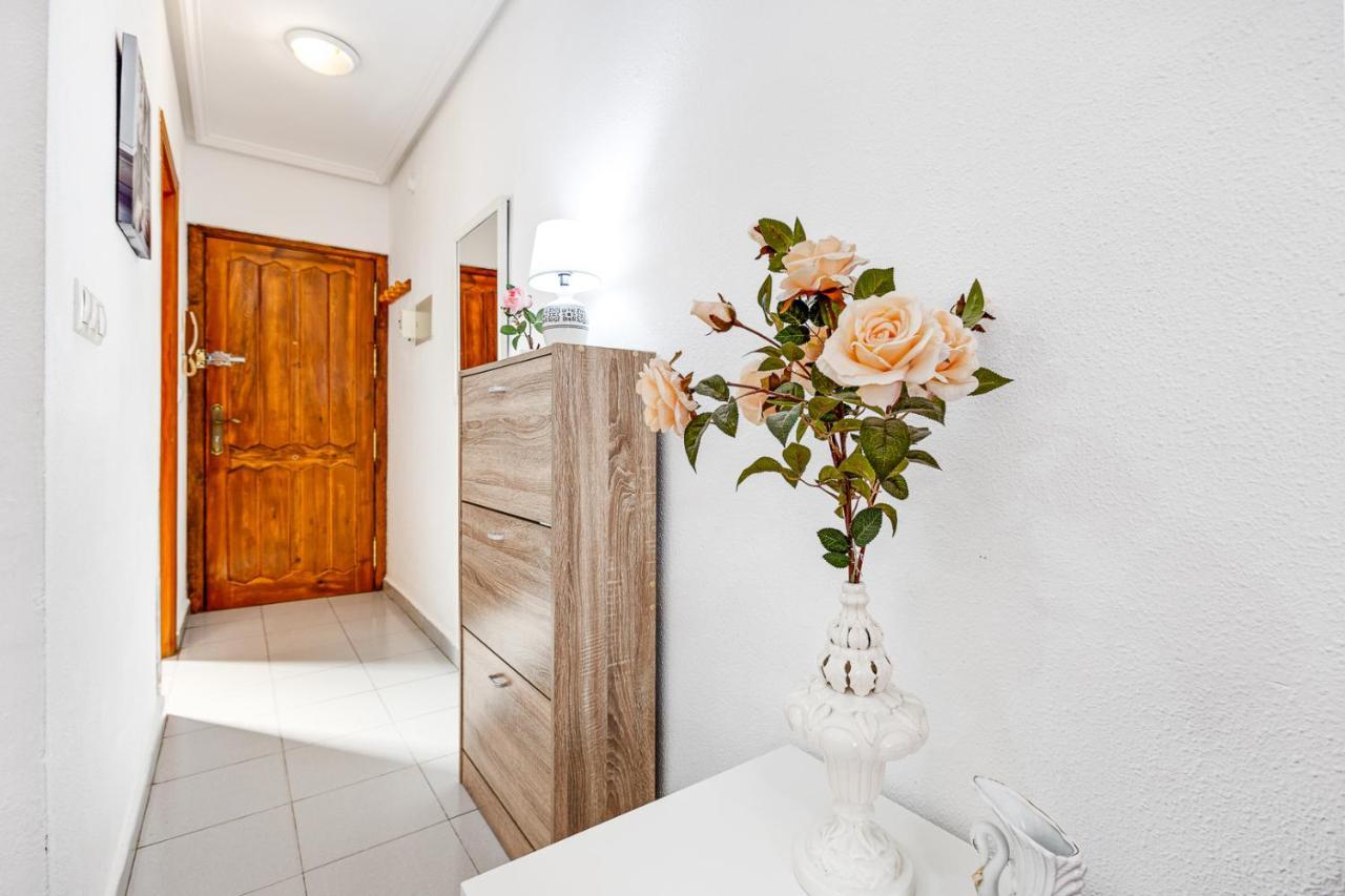 Apartment Studio Relax Almudena Torrevieja Exterior photo