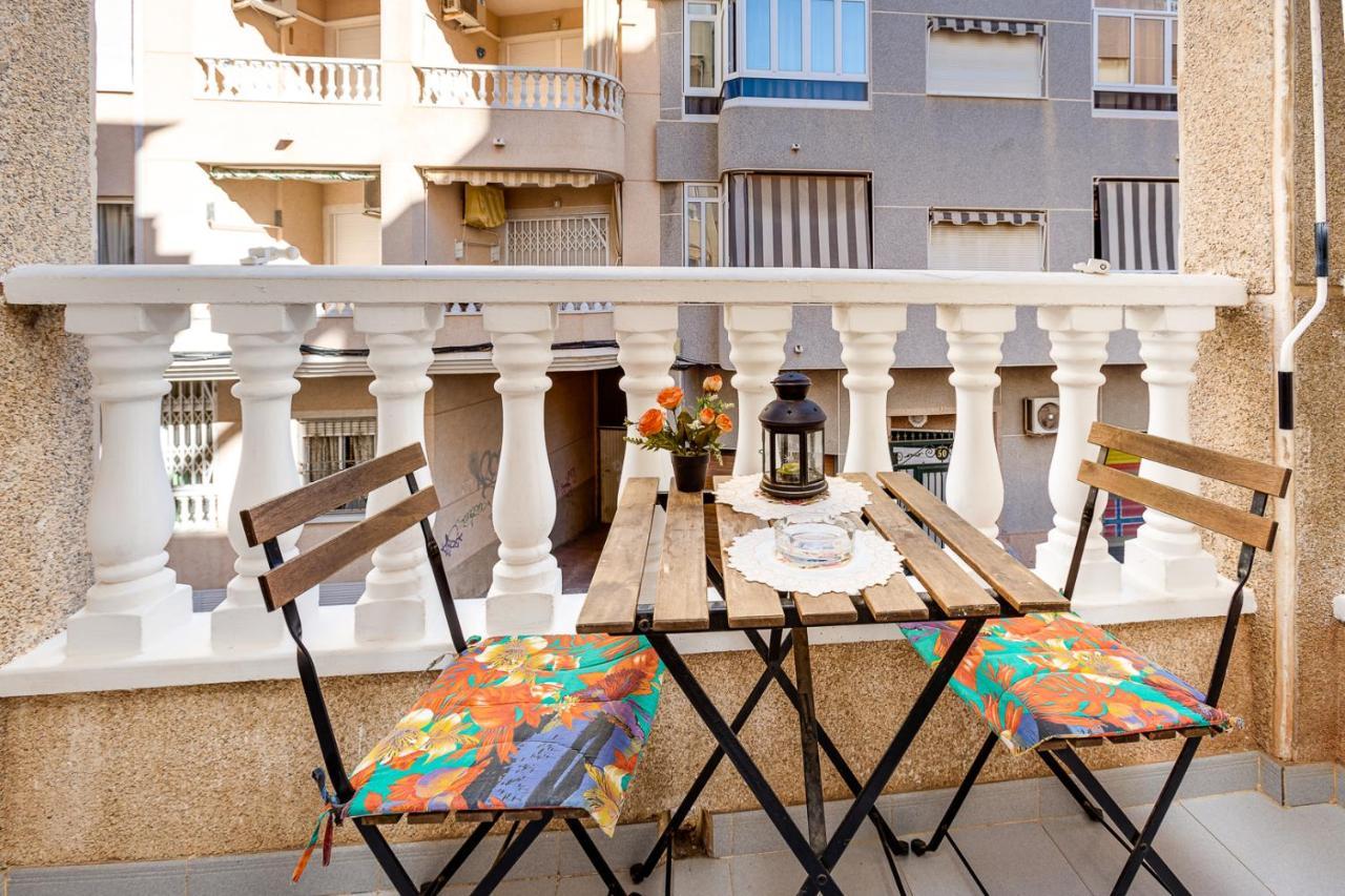 Apartment Studio Relax Almudena Torrevieja Exterior photo